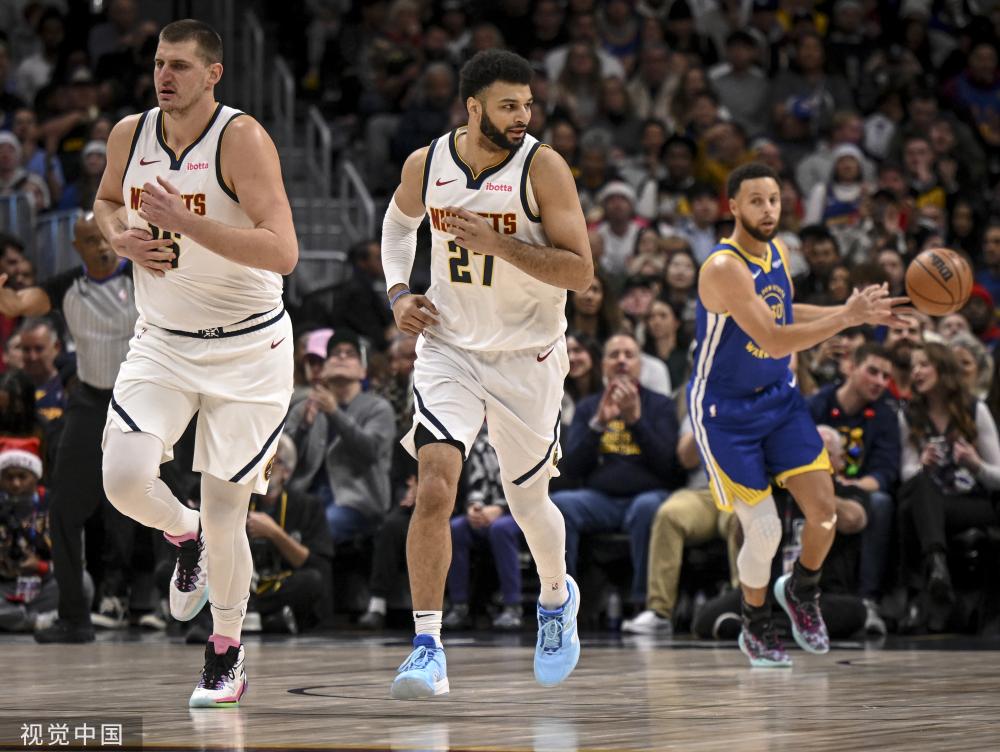 为媒体和球 为媒体和球