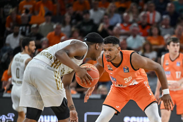 伤病名单不 伤病名单不